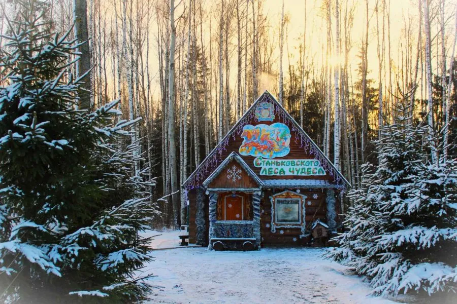 Новогодняя программа для детей на свежем воздухе
