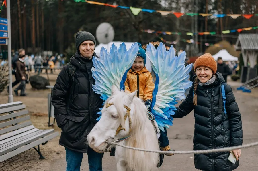 МАСЛЕНИЦА 2025 В ЗАГОРОДНОМ КЛУБЕ ФЕСТИВАЛЬНЫЙ «КЛЮЧЫ ДА СОНЦА»